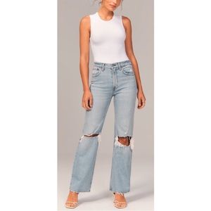 Abercrombie & Fitch 90s Ultra High Rise Curve Love Relaxed Jeans Size 25